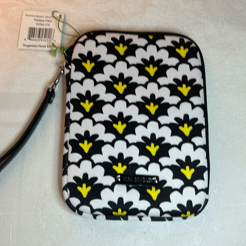 Vera Bradley Fanfare Fans Print Neoprene Medium Tablet Sleeve NWT
